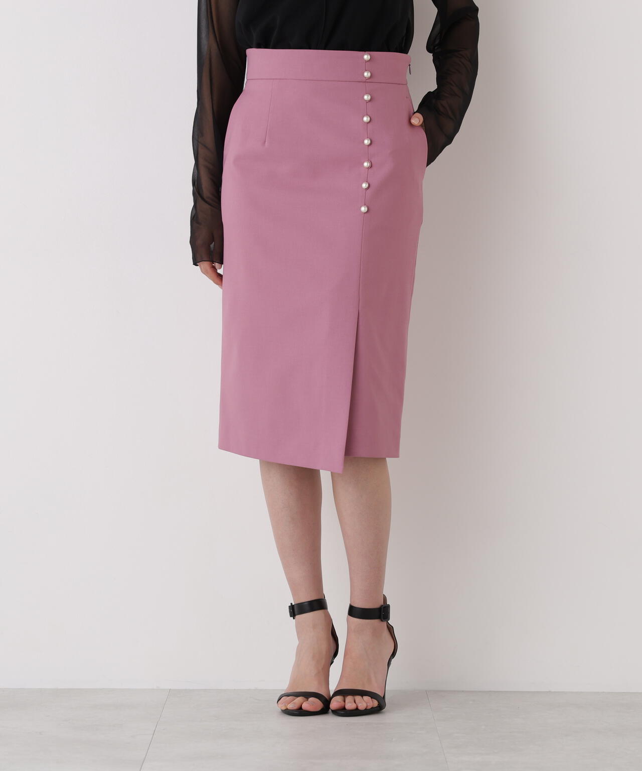 172cm B:86 W:62 H:91 着用サイズ:38