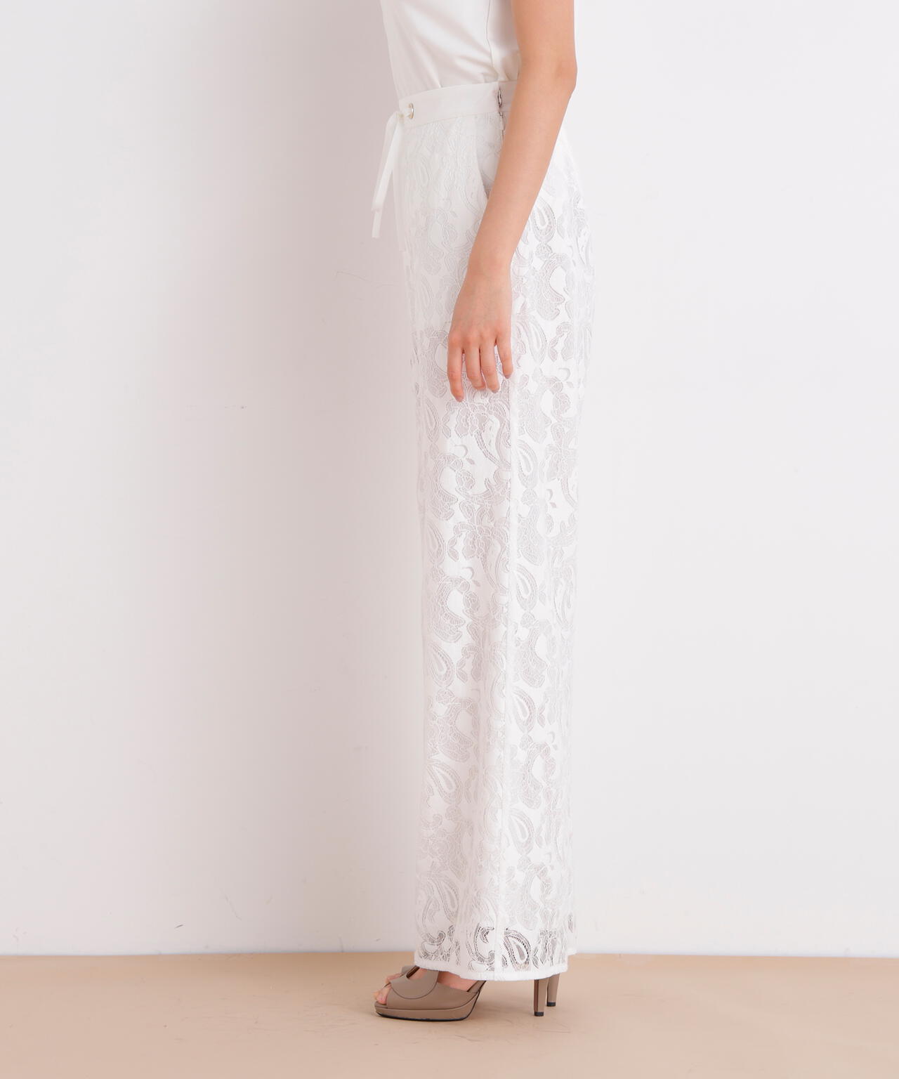 167cm B:82 W: 62H:88 着用サイズ:38