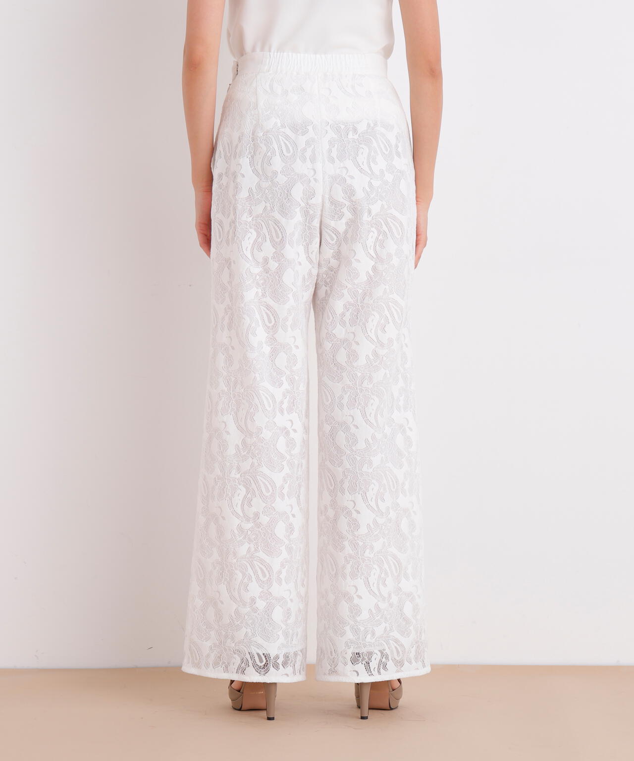 167cm B:82 W: 62H:88 着用サイズ:38