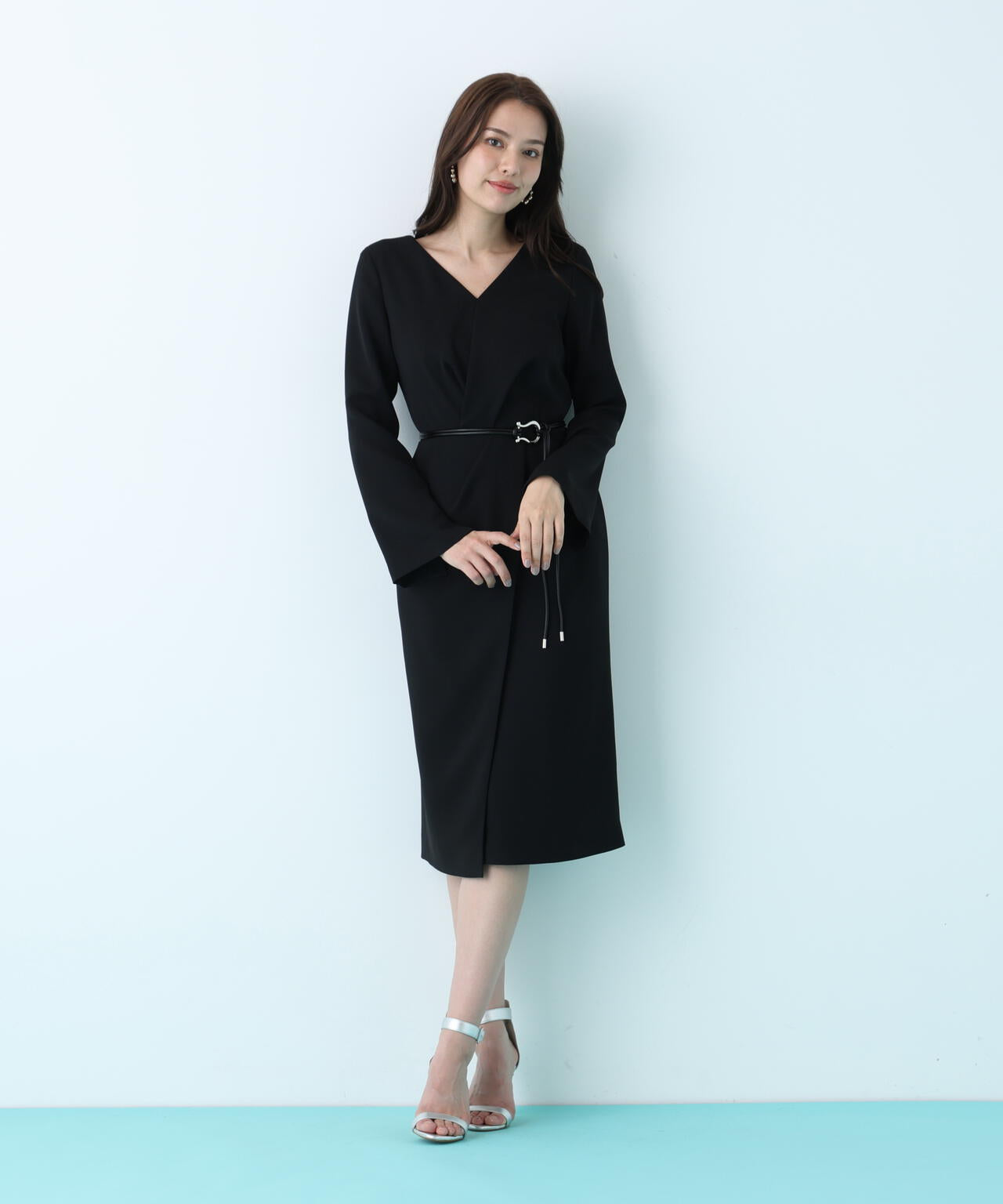 タッククロスウエストワンピース