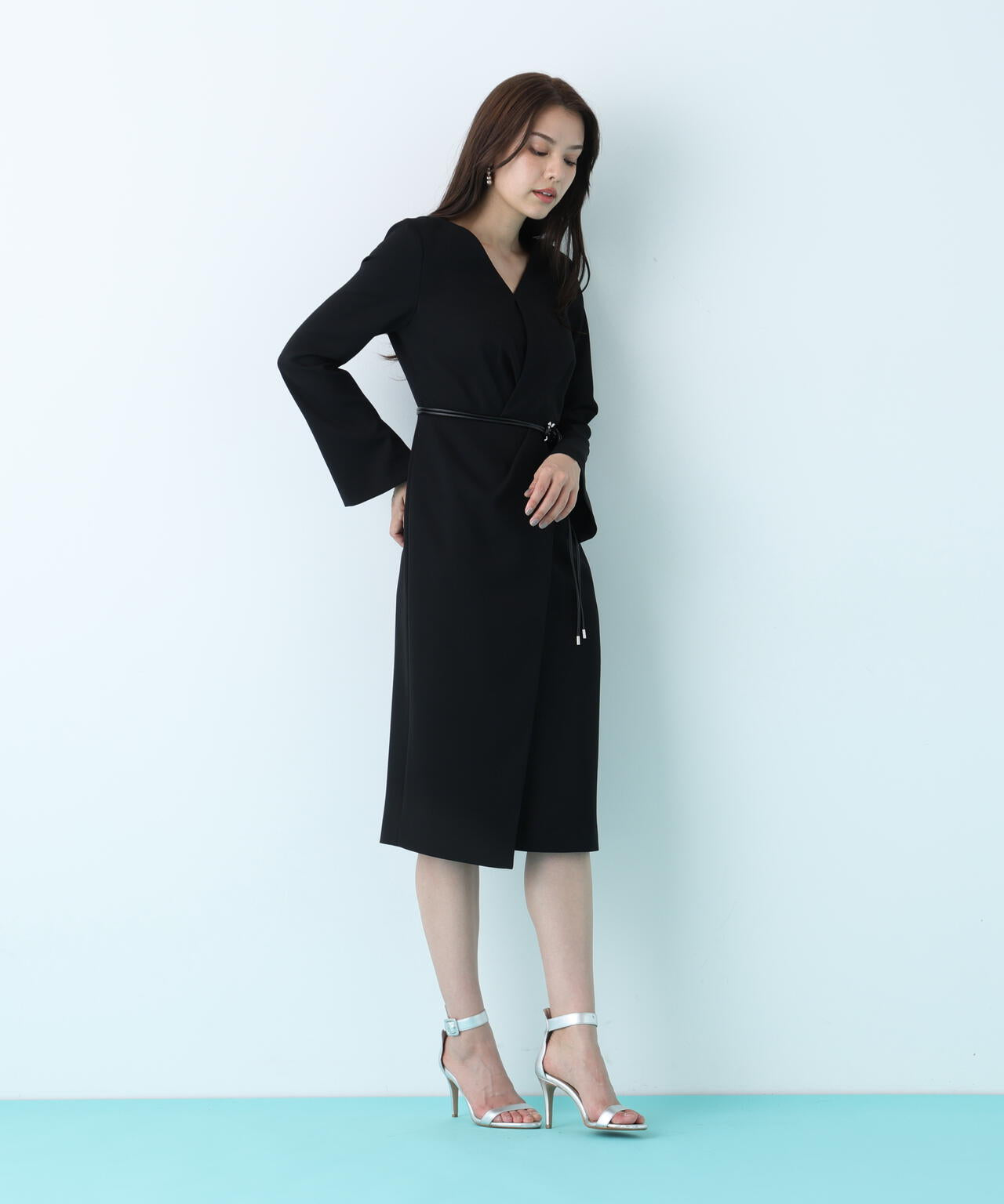 タッククロスウエストワンピース