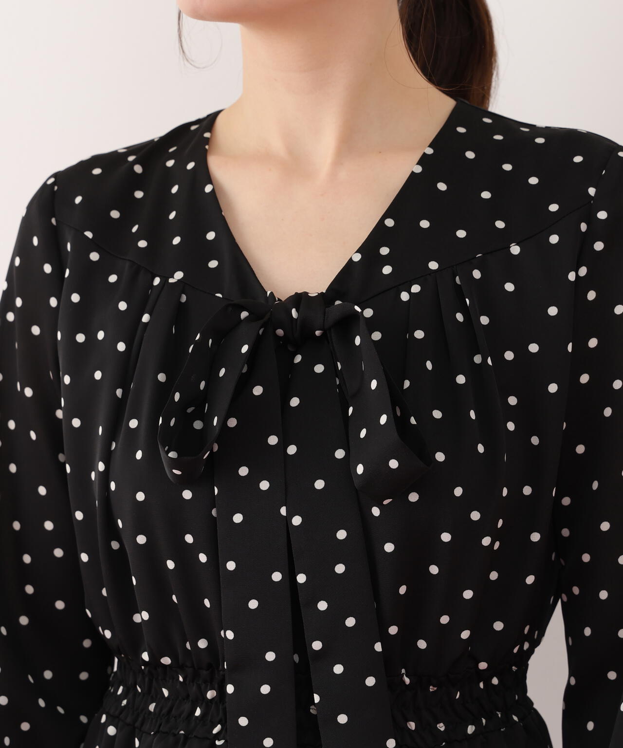 ドットプリントリボンワンピース