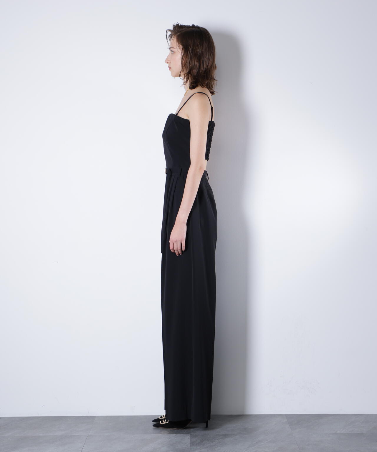 H 177cm B 76cm W 61cm H 89cm 着用サイズ:38