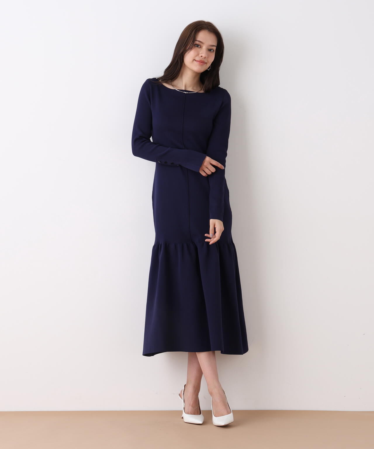 ボートネックマーメイドニットワンピース