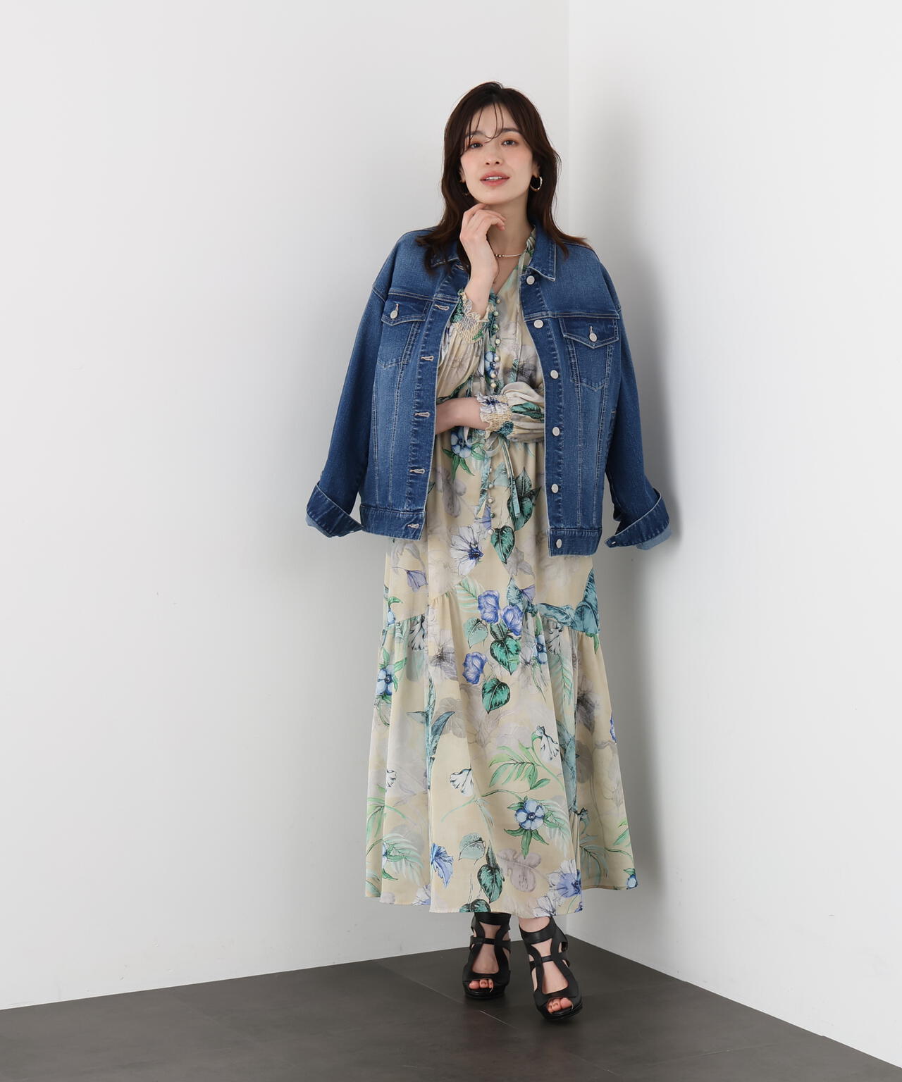 ルーズカラーデニムジャケット