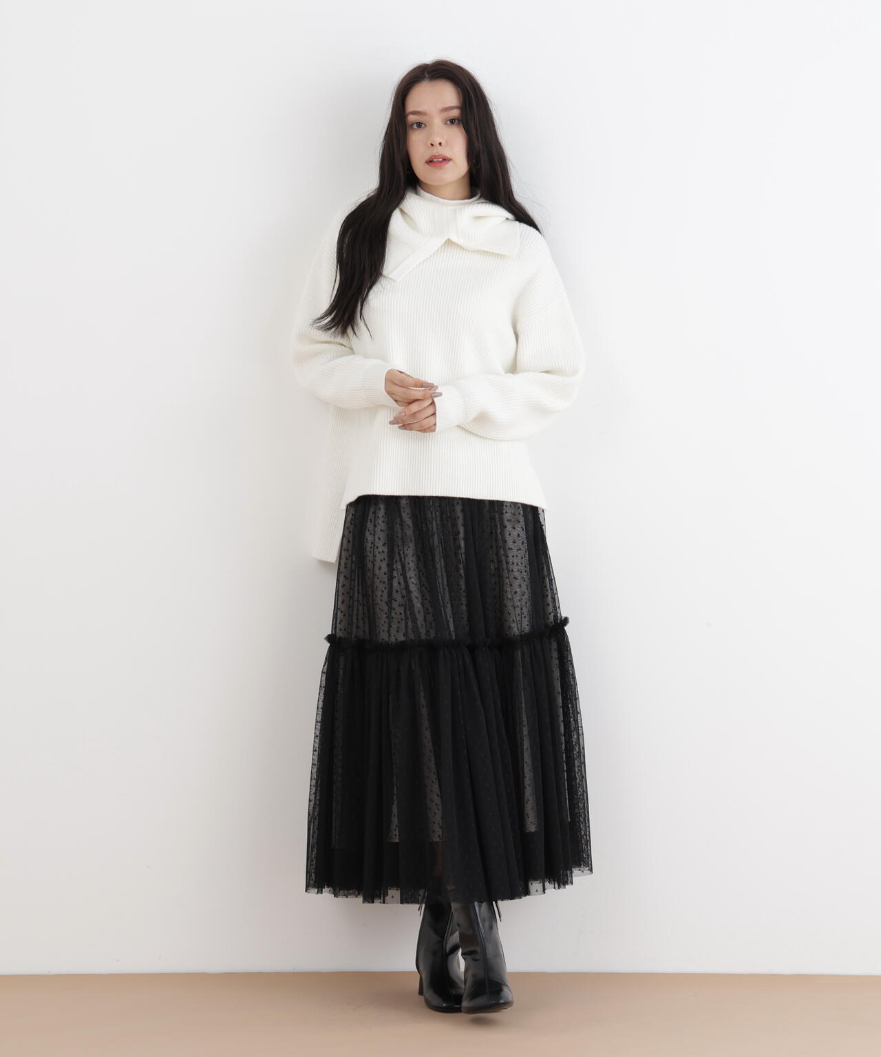 フードスヌード付きニットプルオーバー