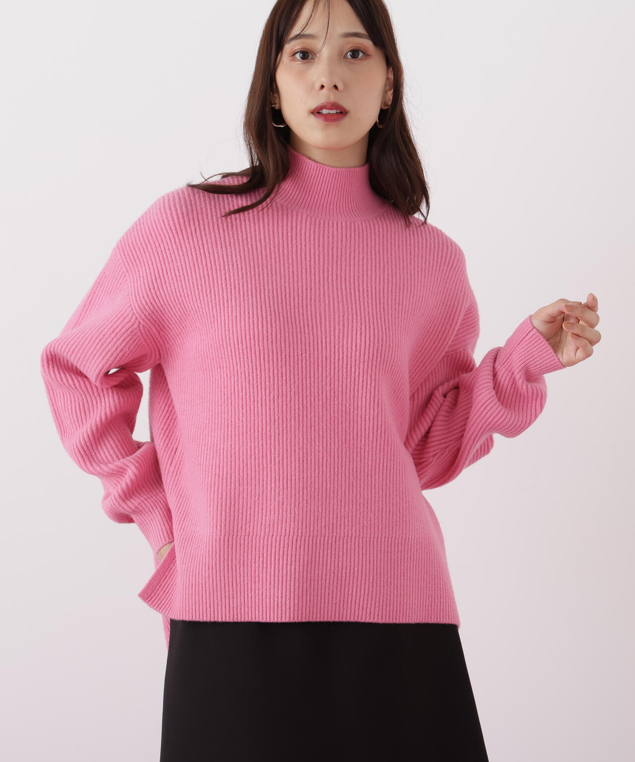 フードスヌード付きニットプルオーバー