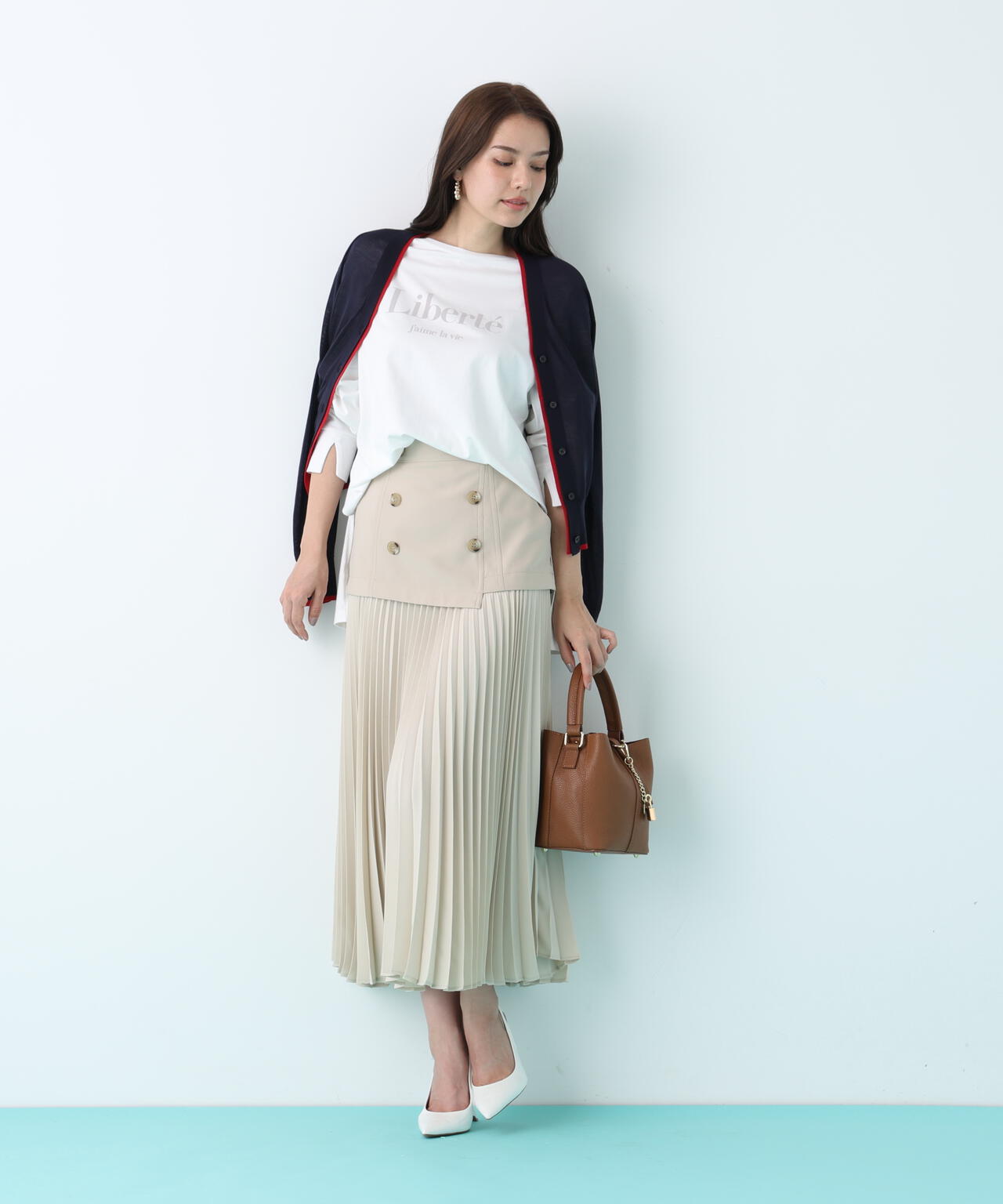 Vネックパレットニットカーディガン