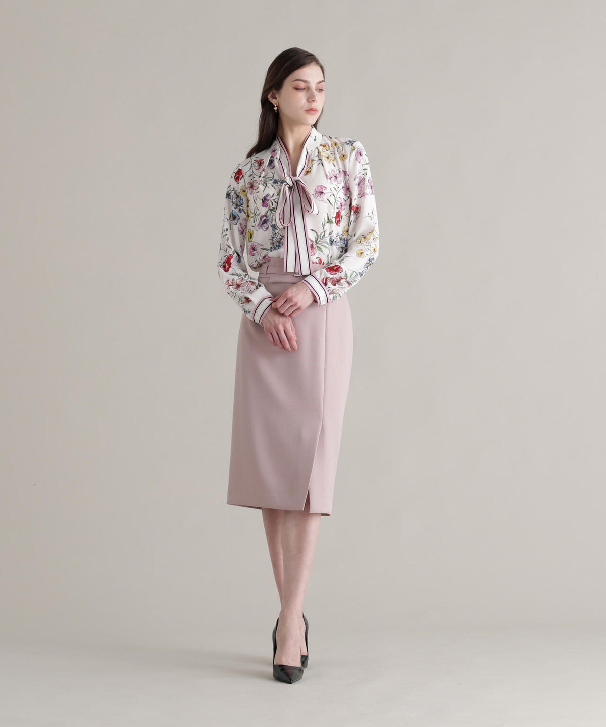 175cm B:82 W:60 H:88 着用サイズ:38