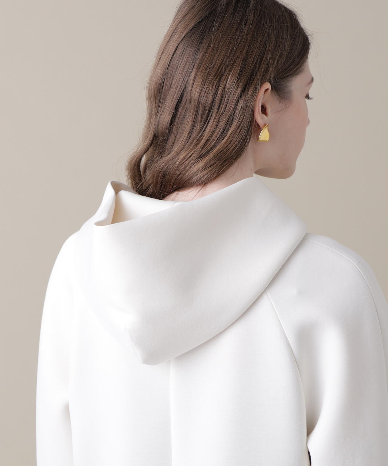 177cm B:81 W:58 H:89 着用サイズ:38