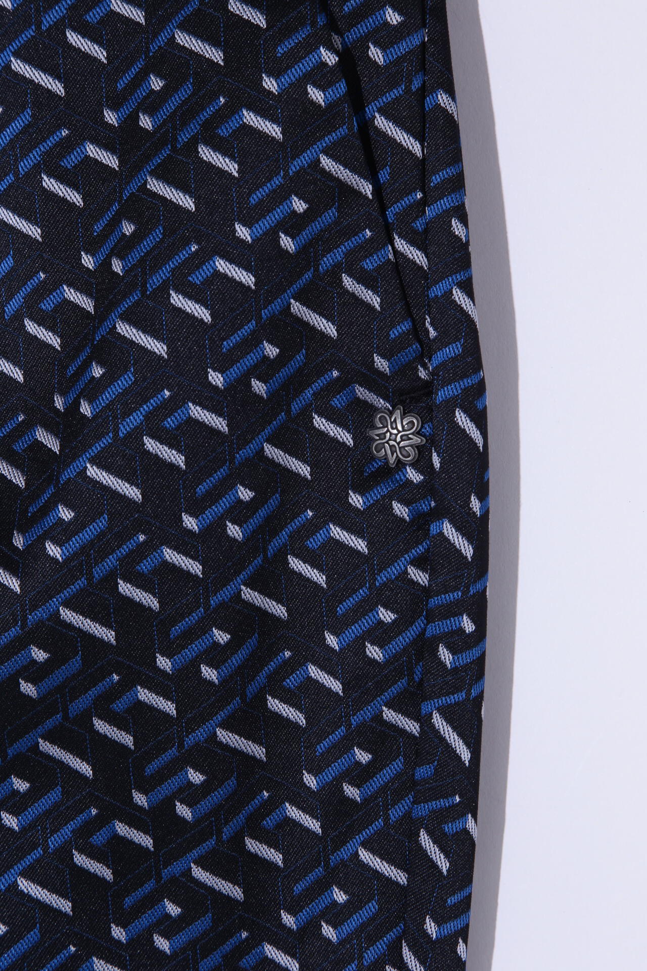 5b37012c-720c-5460-80f1-fcf92fde0bf2_Image