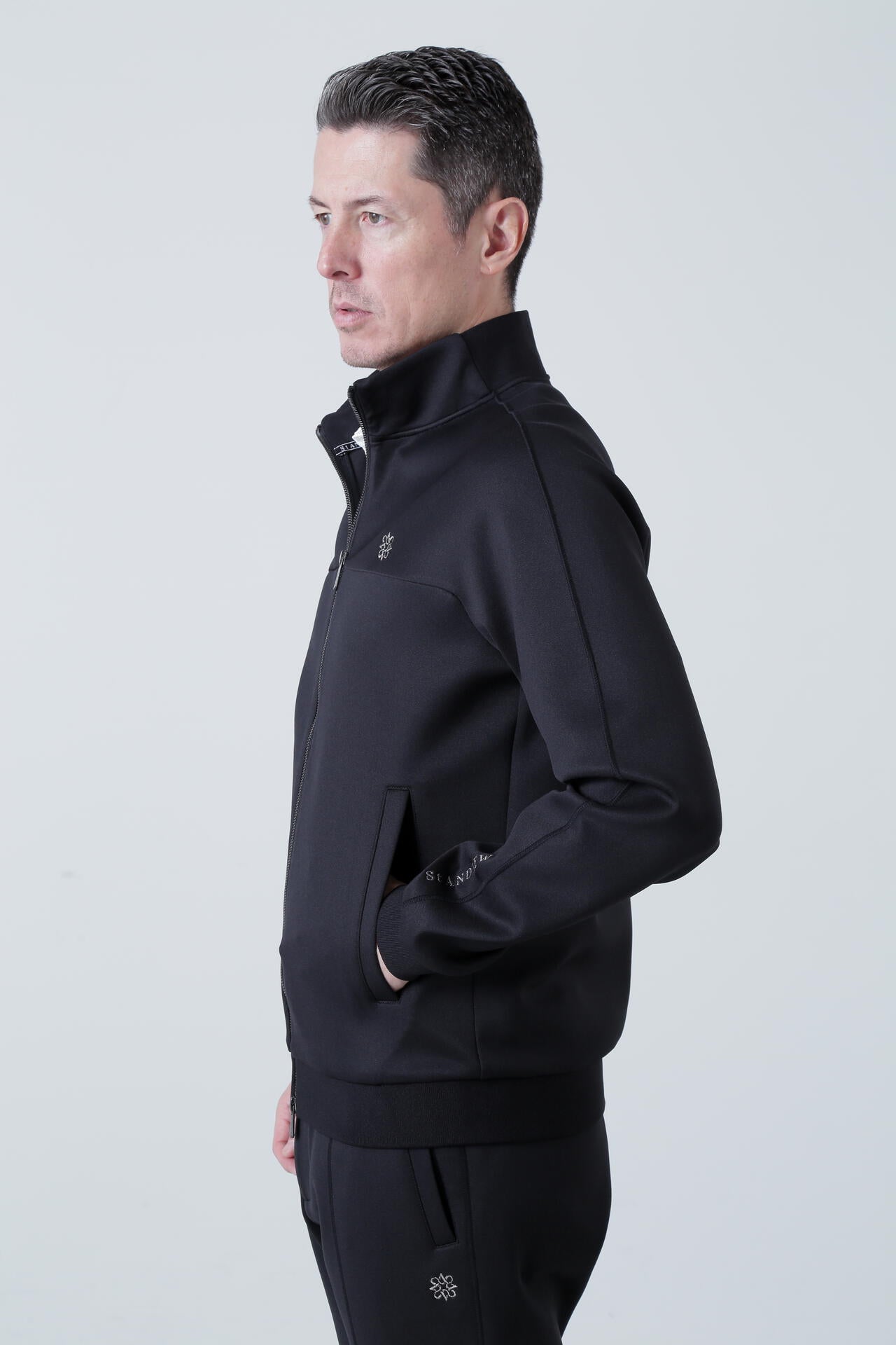 ダンボールニットブルゾン (MENS)