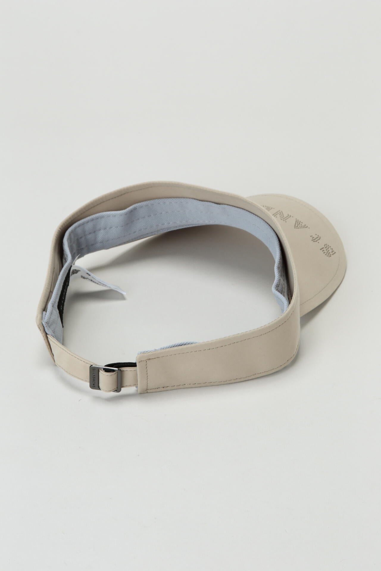 パンチングロゴバイザー (UNISEX)