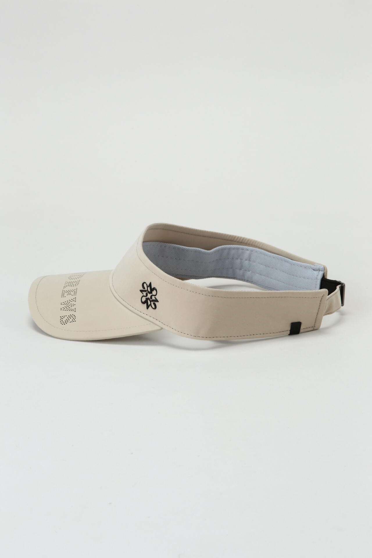 パンチングロゴバイザー (UNISEX)