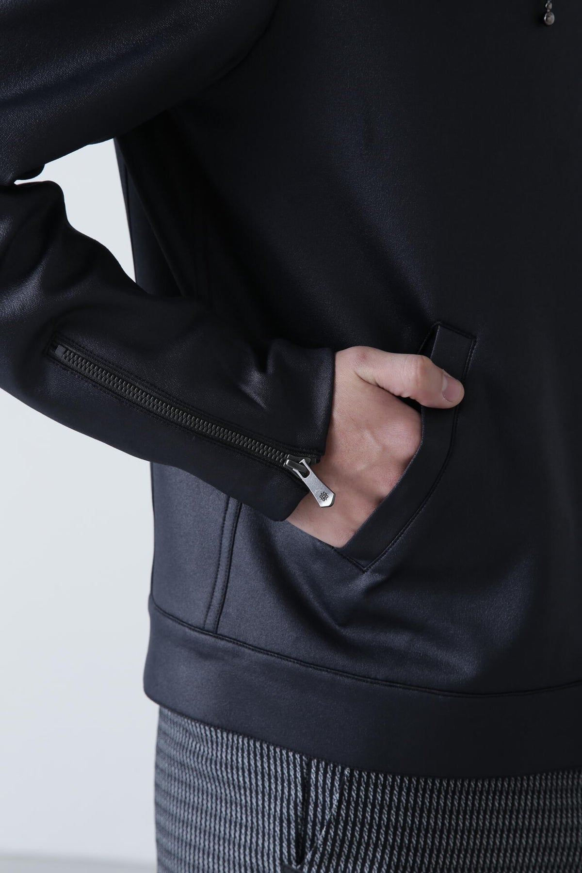 ダンボールニットハードチンツブルゾン (MENS)