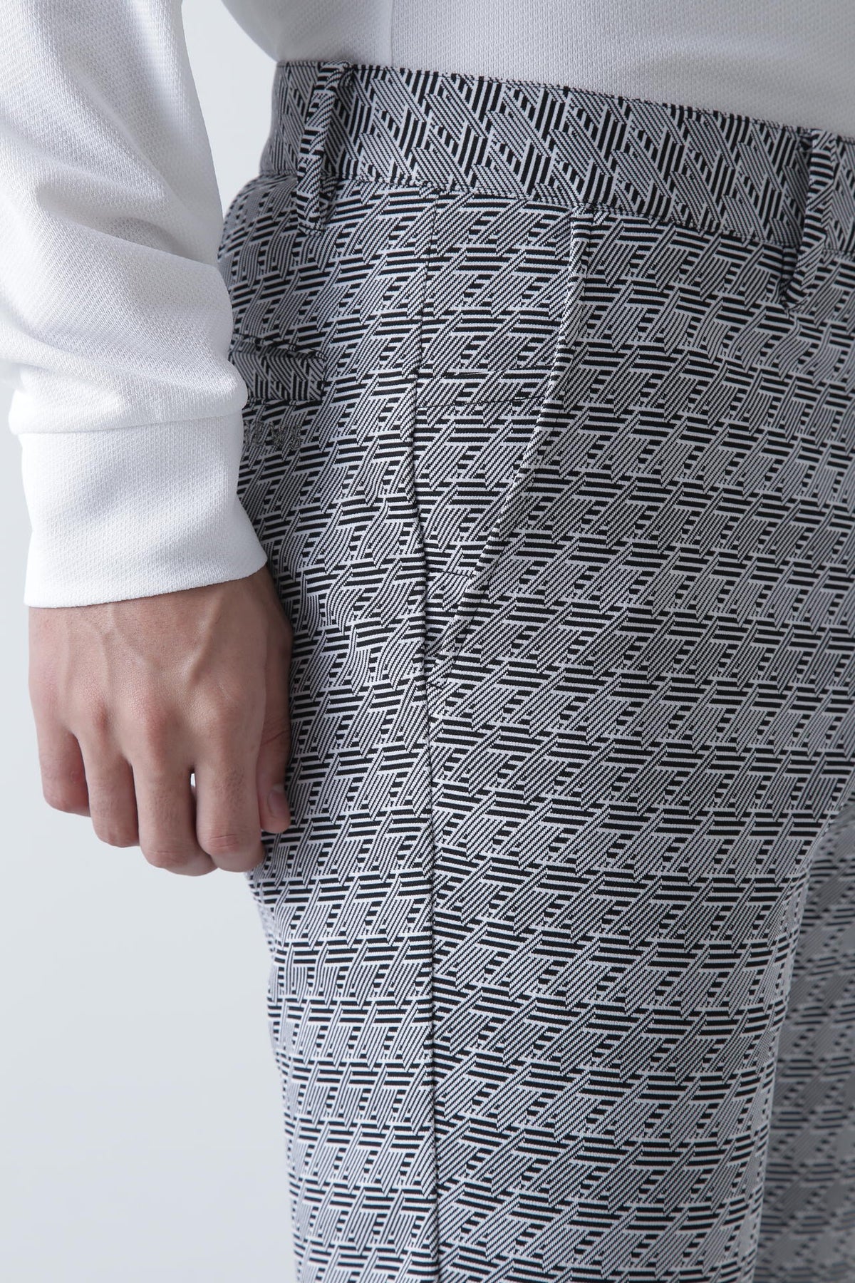 ジオメトリックジャガードパンツ (MENS)
