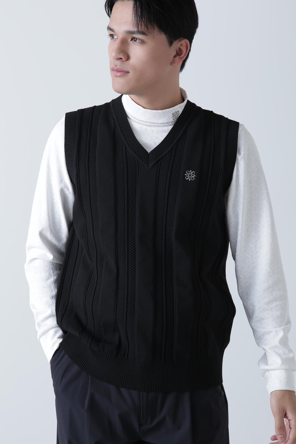 12G V地柄 Vネックニットベストプルオーバー (MENS)
