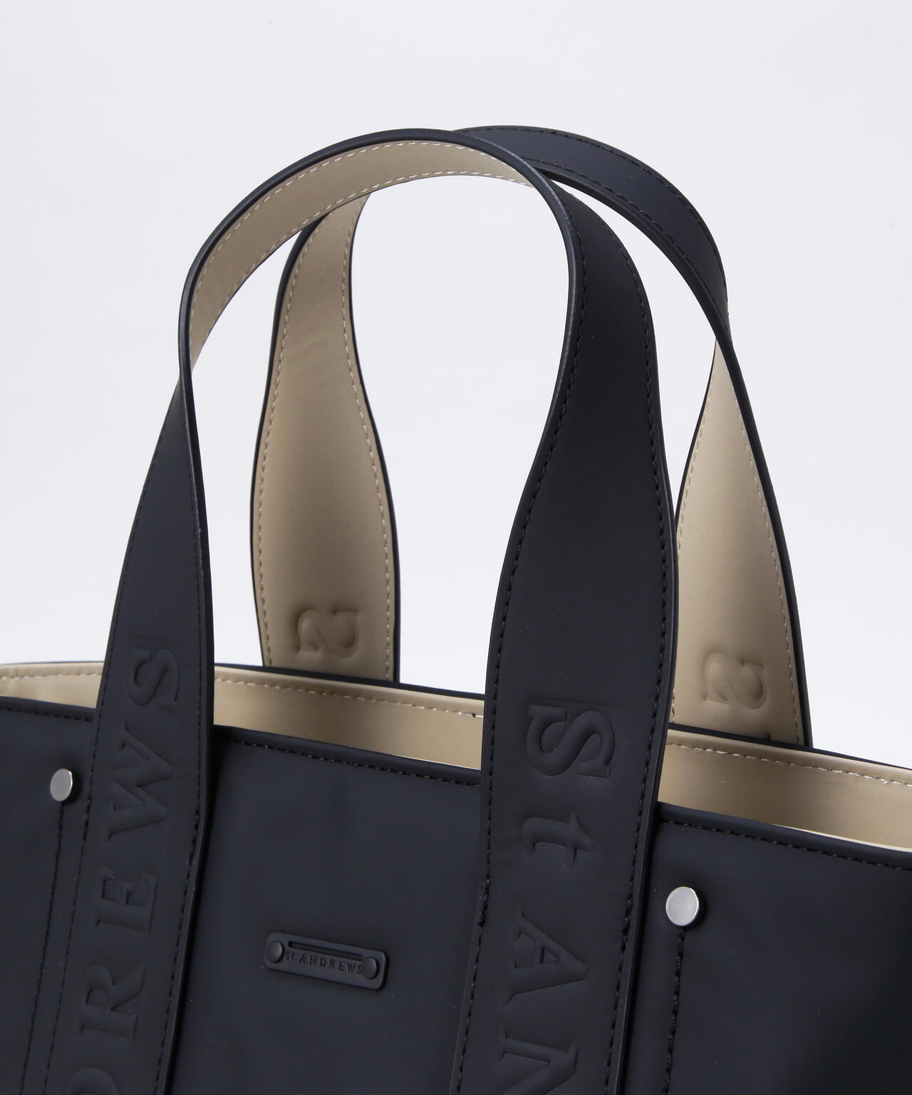 0c3c9a11-de64-5140-8337-1312c376510d_Image