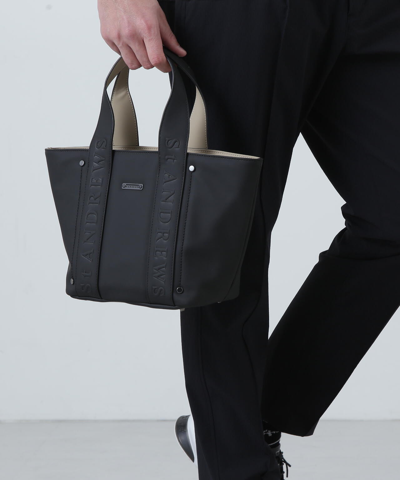 5ecda49b-47b8-5c01-8a63-190151a0d9ba_Image