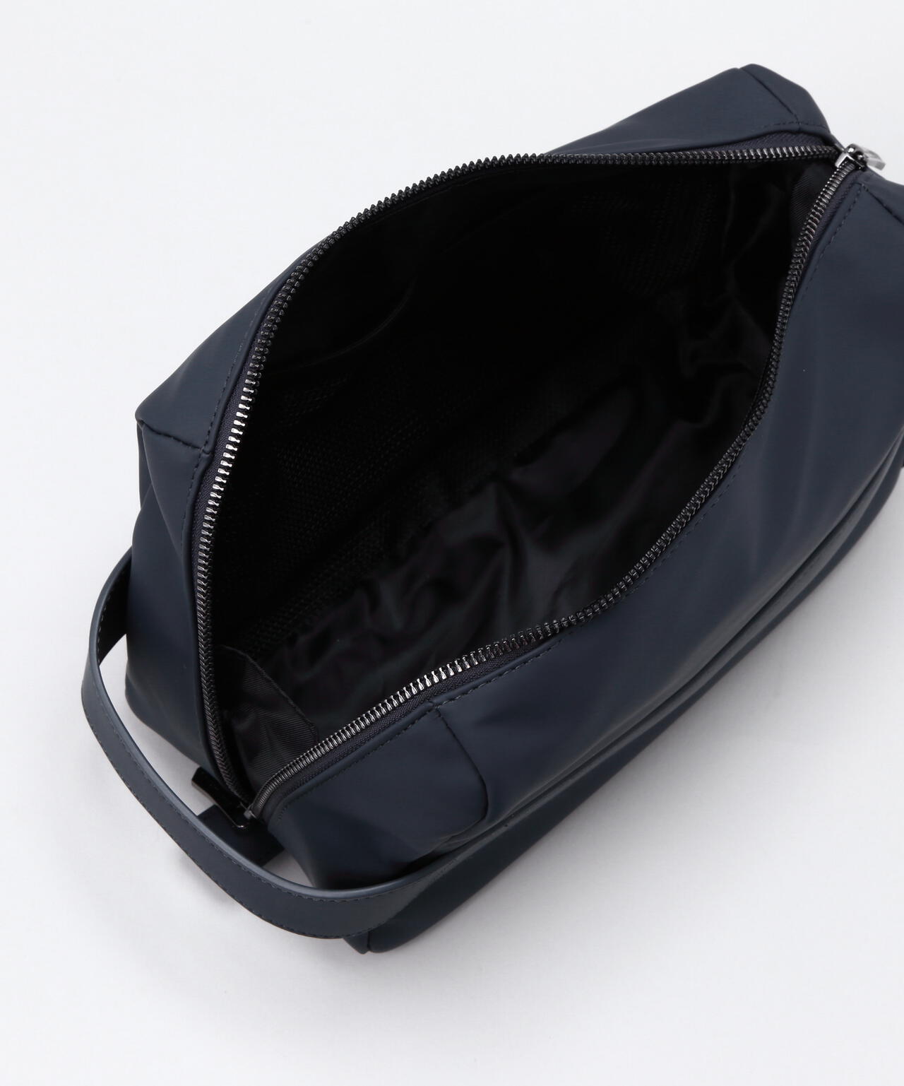 合皮エンボスポーチ (UNISEX)