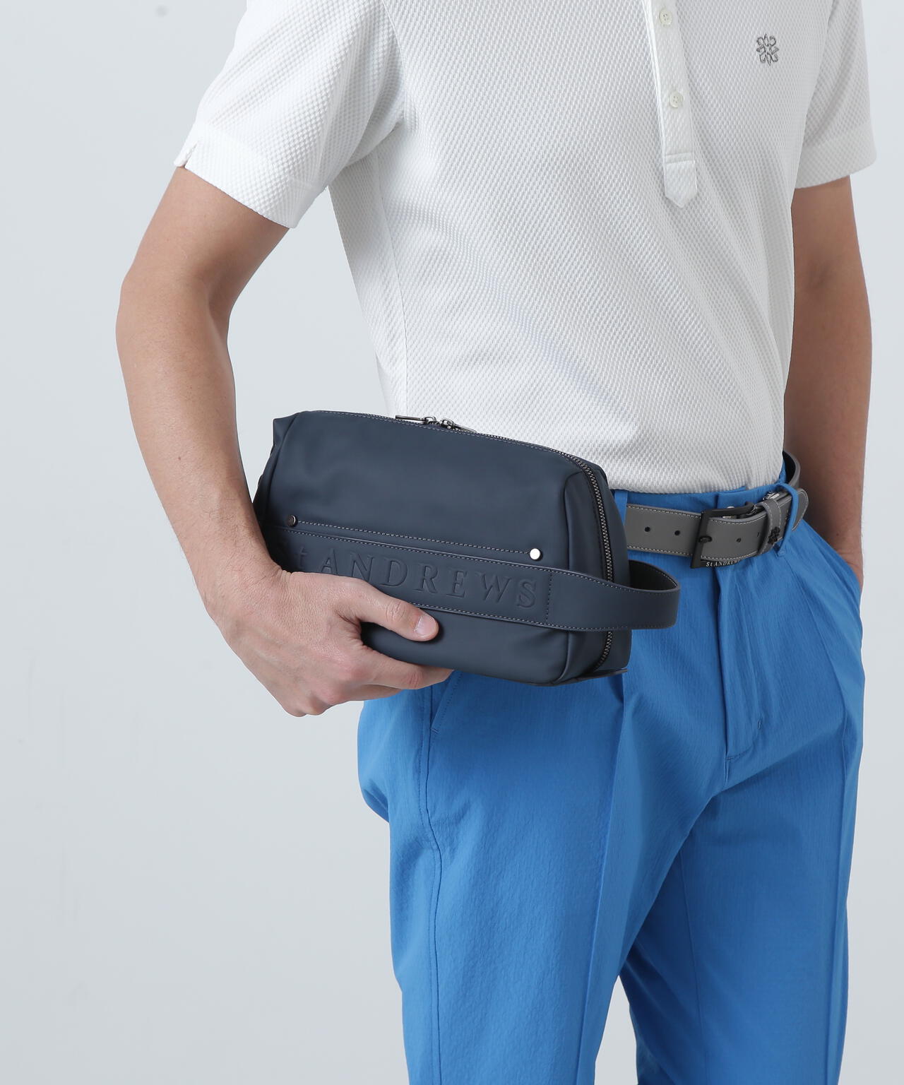 合皮エンボスポーチ (UNISEX)