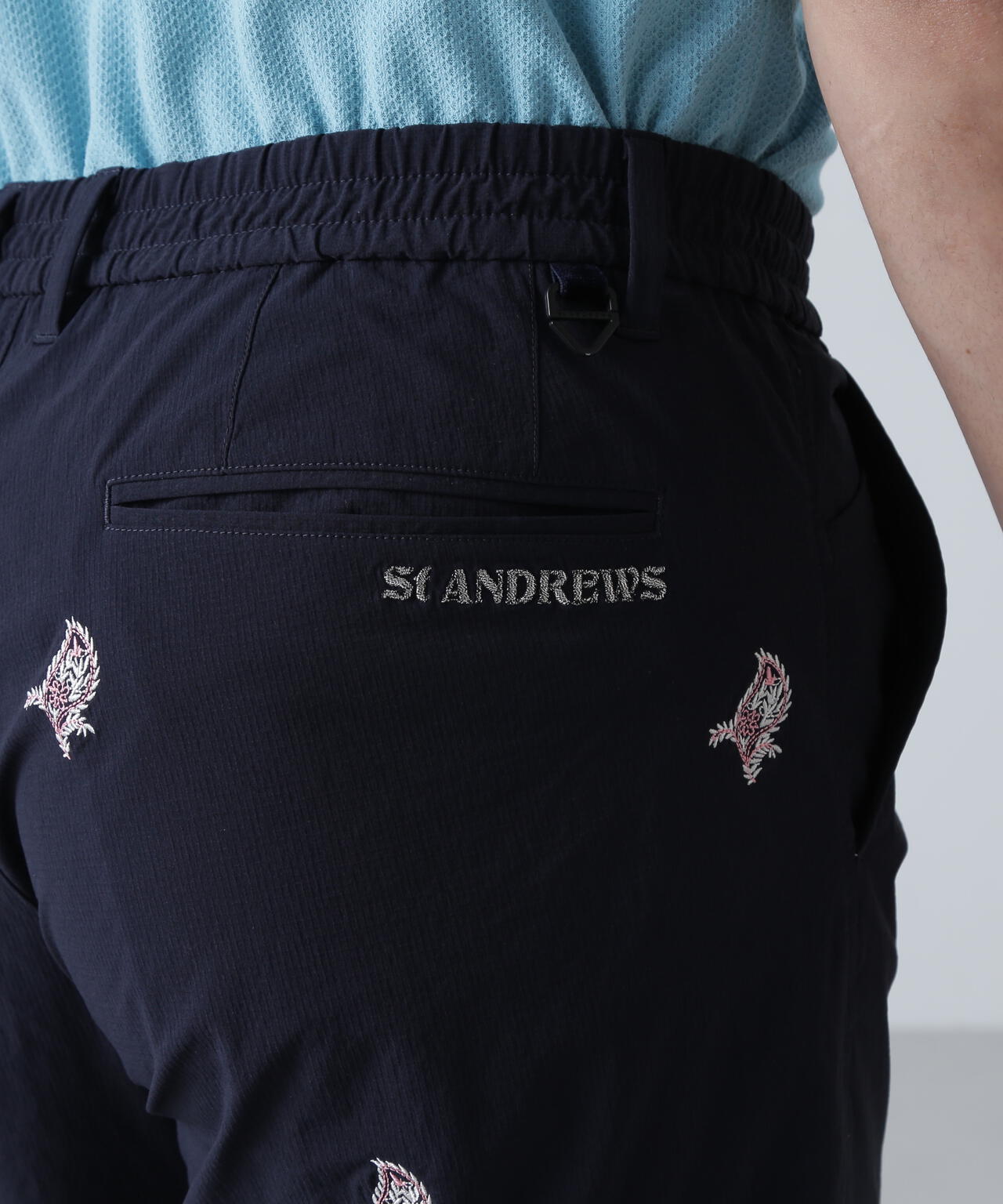 接触冷感 リーフ柄刺繍ナイロンストレッチショートパンツ (MENS)