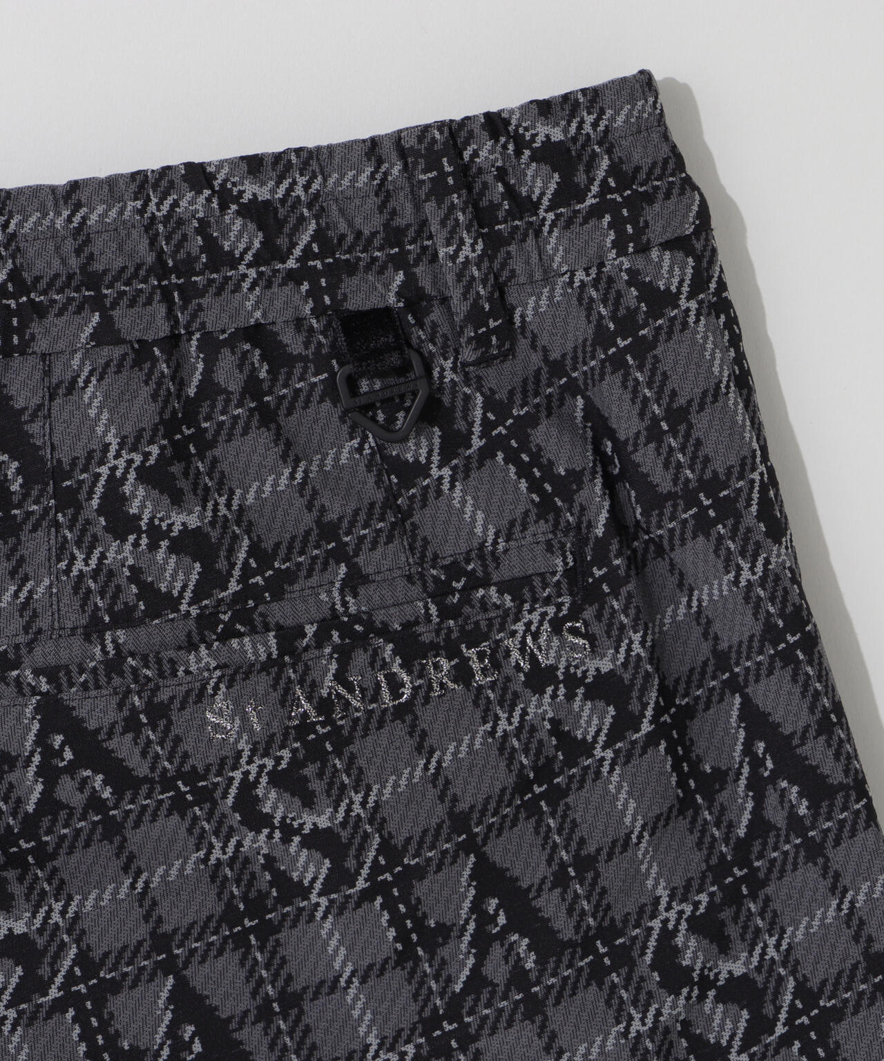 ロゴチェックジャガードショートパンツ (MENS)