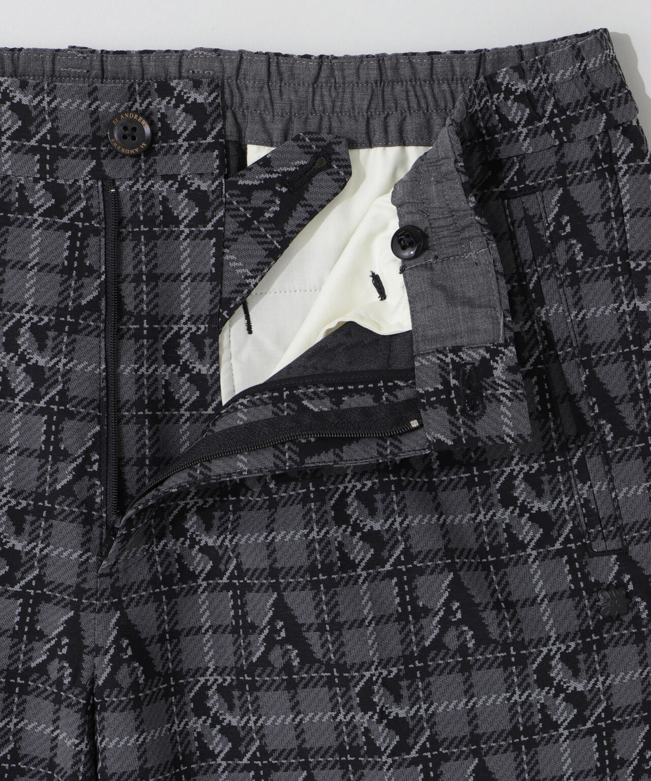 ロゴチェックジャガードショートパンツ (MENS)