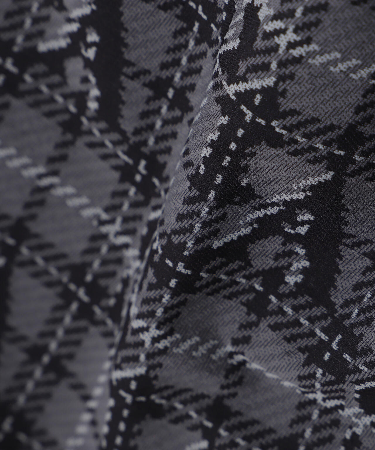 ロゴチェックジャガードショートパンツ (MENS)