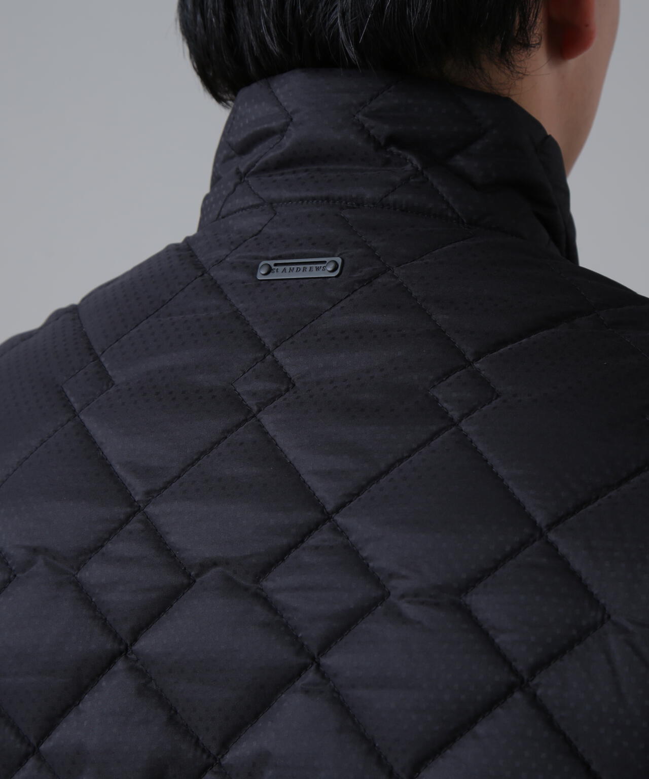 ドットストレッチキルトフルジップベスト (MENS)