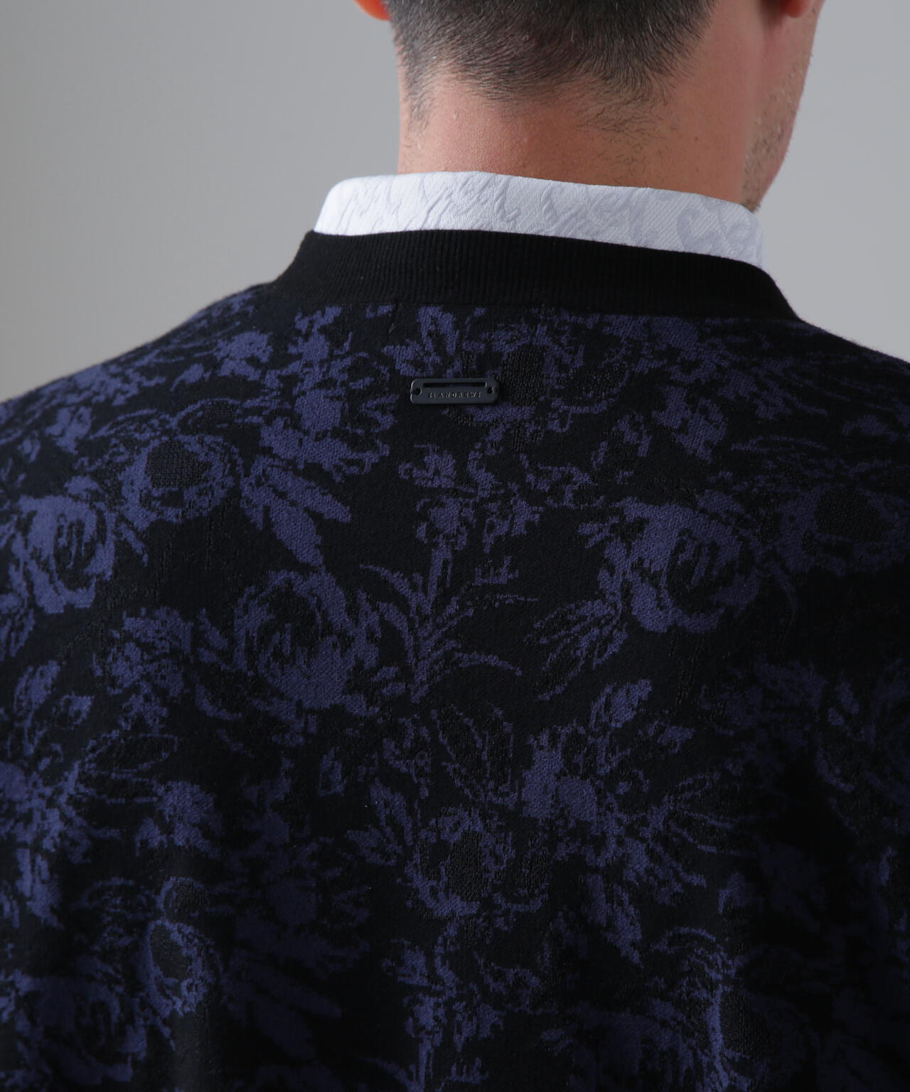 16Gボニースコットランドジャガードクルーネックニットプルオーバー (MENS)