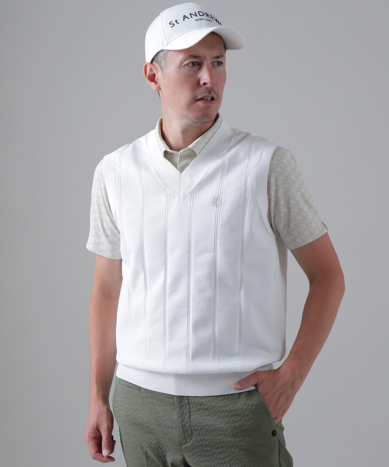 14G天竺×ケーブル Vネックニットベスト (MENS)