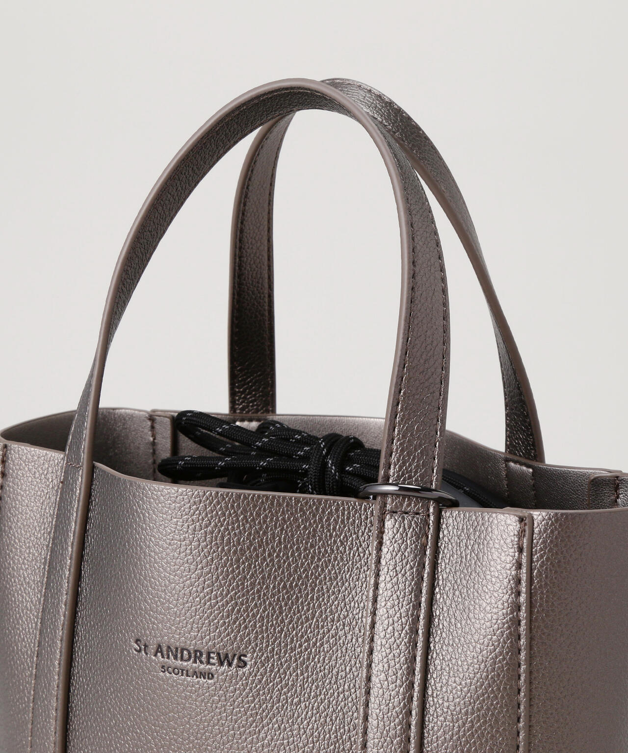 合皮ロゴカートバッグ (UNISEX)