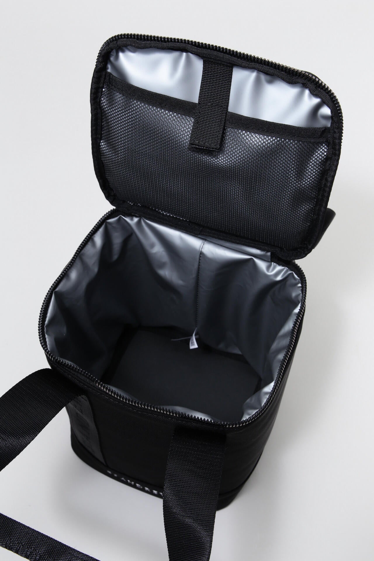 【定番】保冷バッグ (UNISEX)