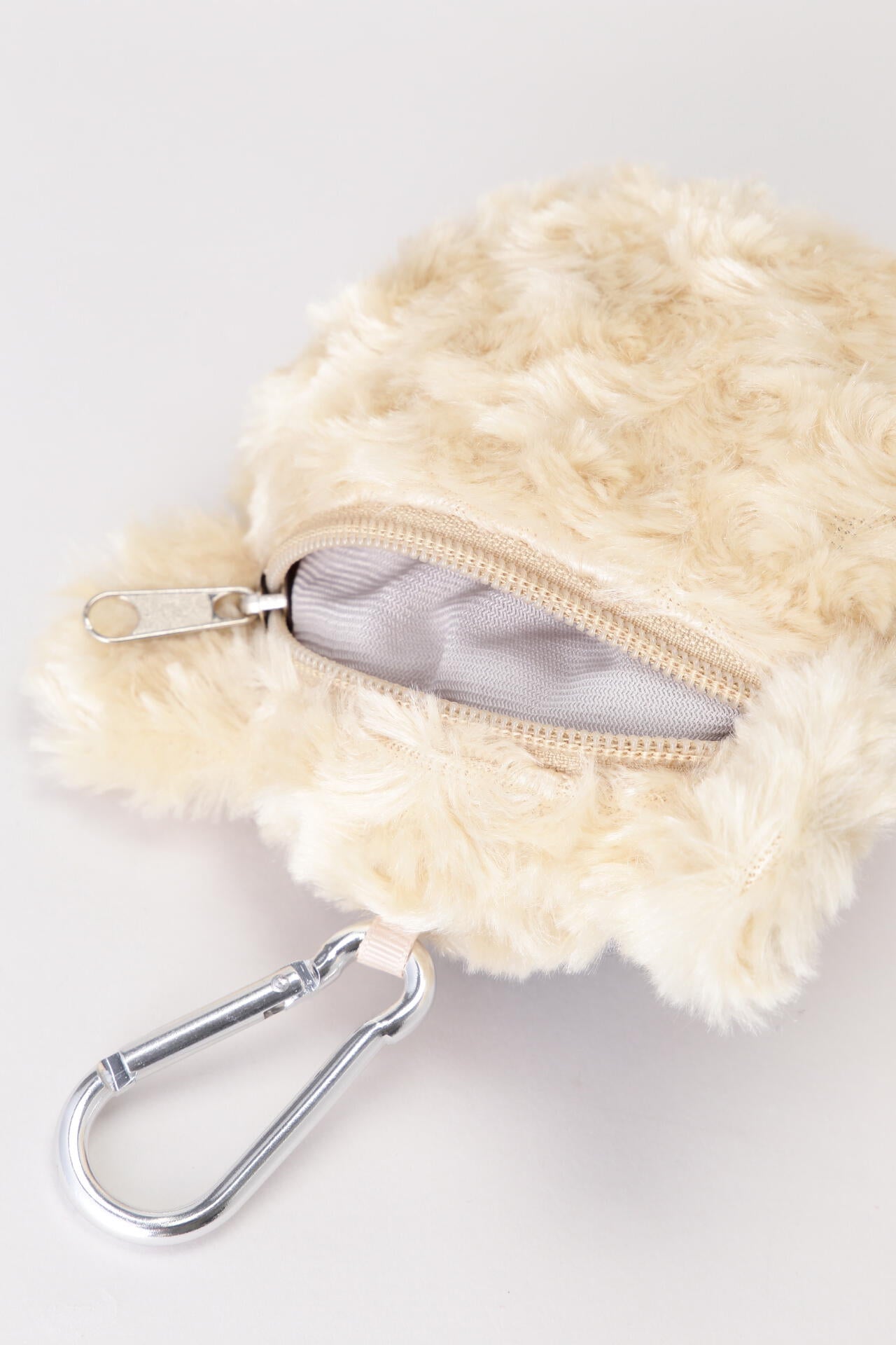 20e5c5e8-d5eb-5b67-8a2e-b35f3a1a25c1_Image