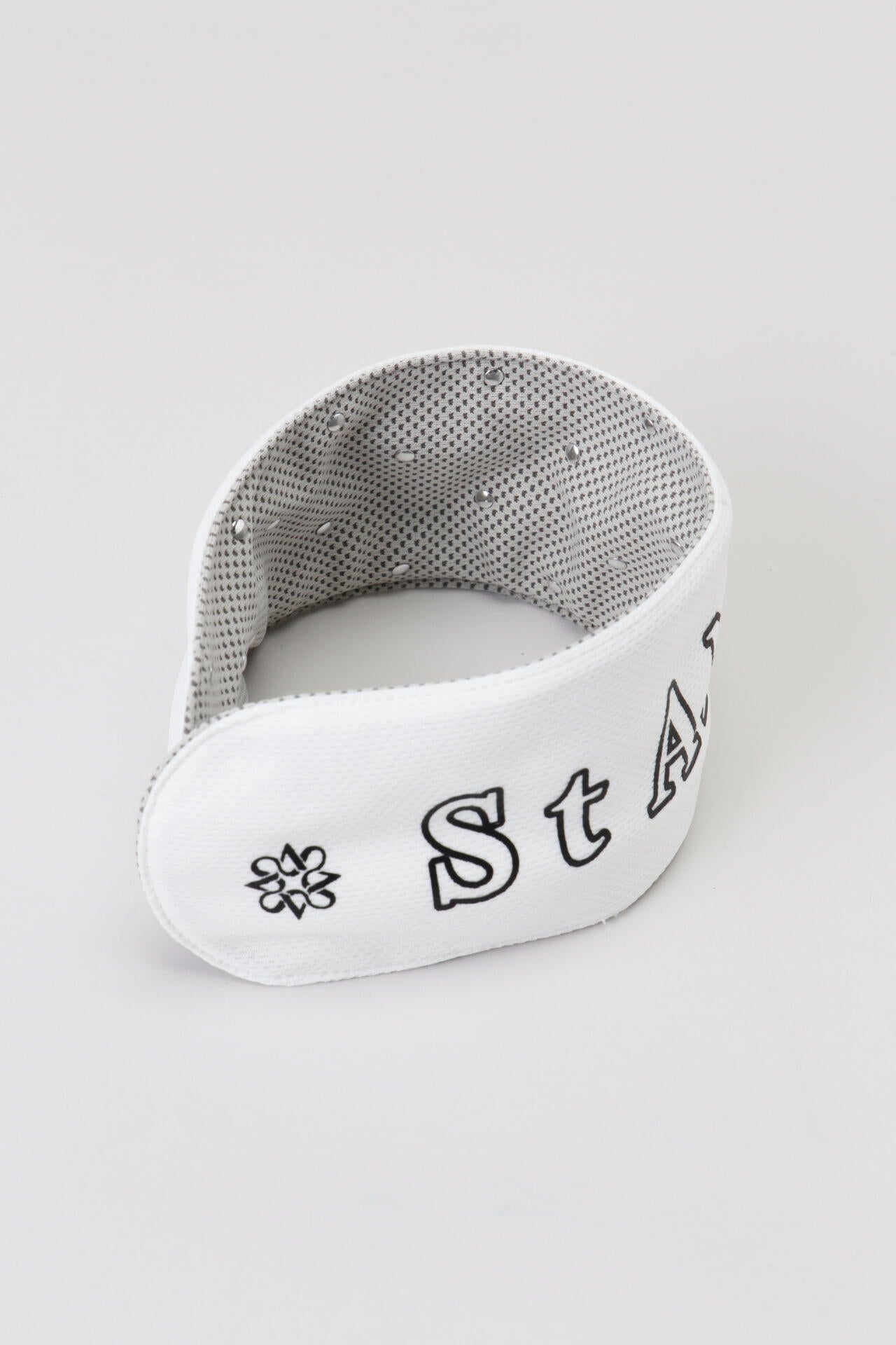 e32b3ab0-90dd-55c4-a15f-770bf584274c_Image