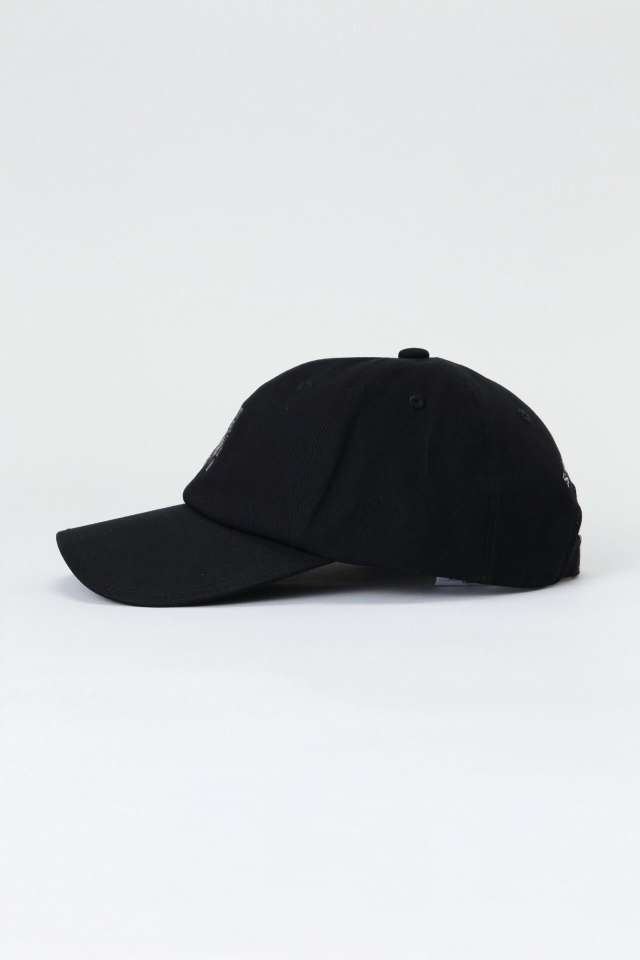 テディベア刺繍キャップ (UNISEX)