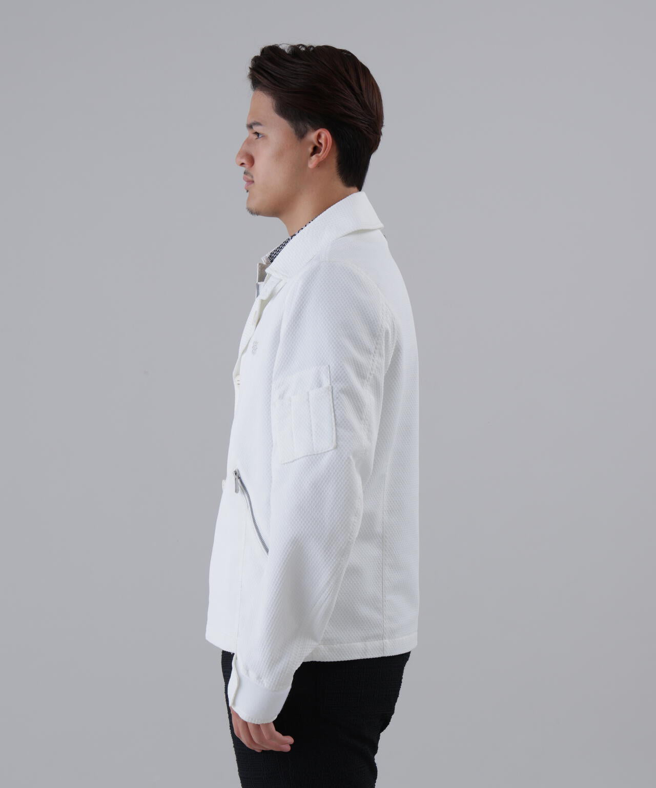 【防風】幾何学ジャガードブルゾン (MENS)