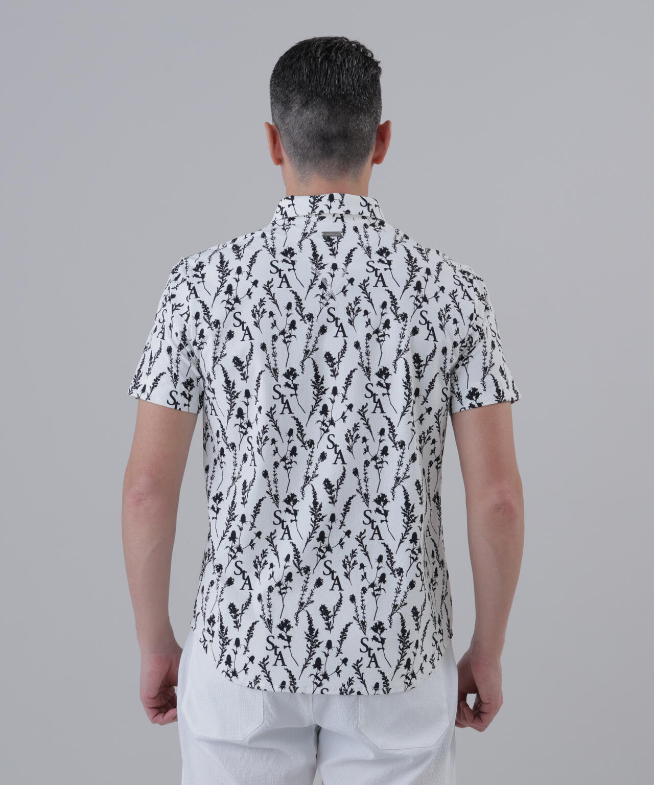 【ストレッチ】ボタニカルプリント半袖シャツ (MENS)