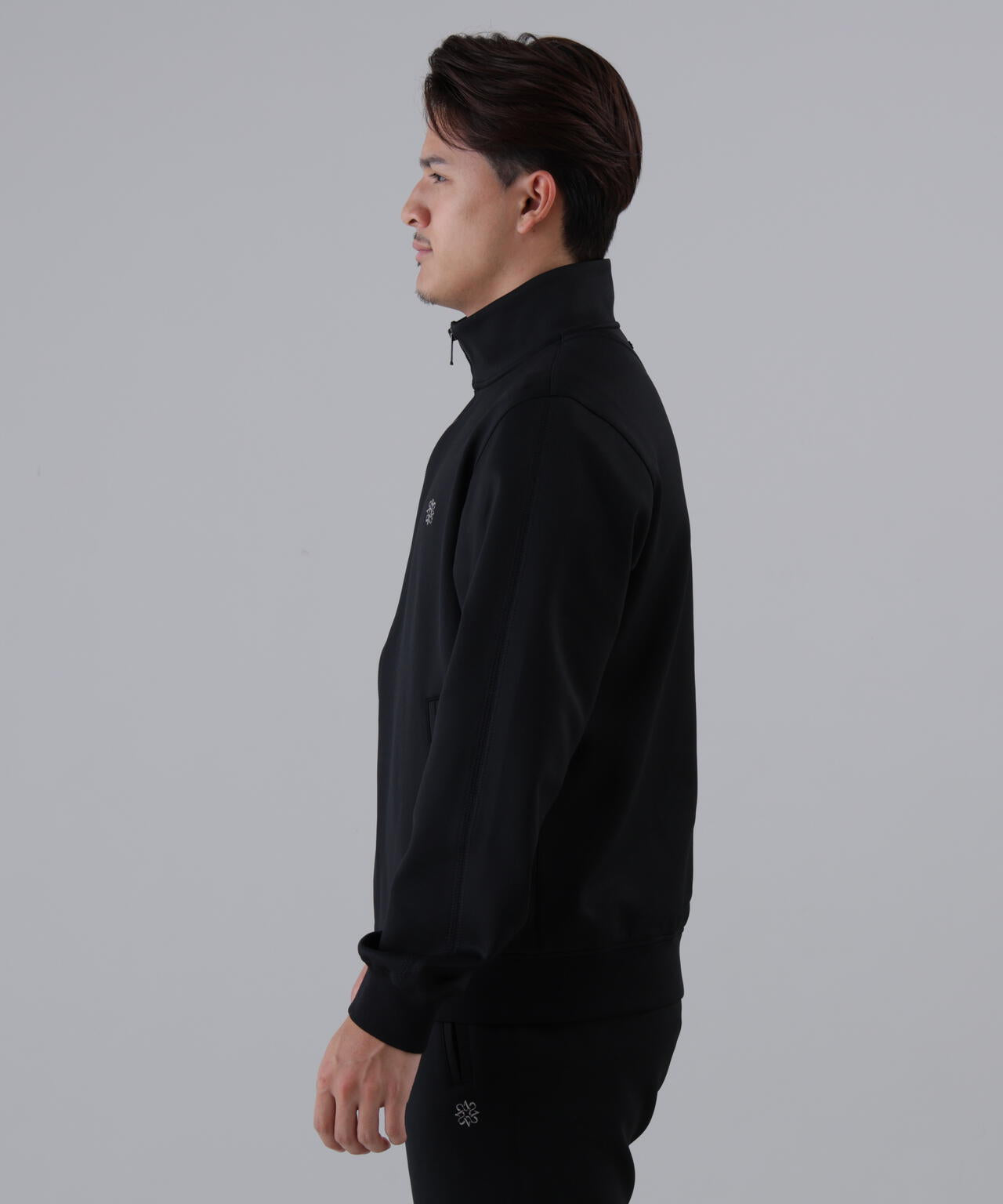 ダンボールニットブルゾン (MENS)