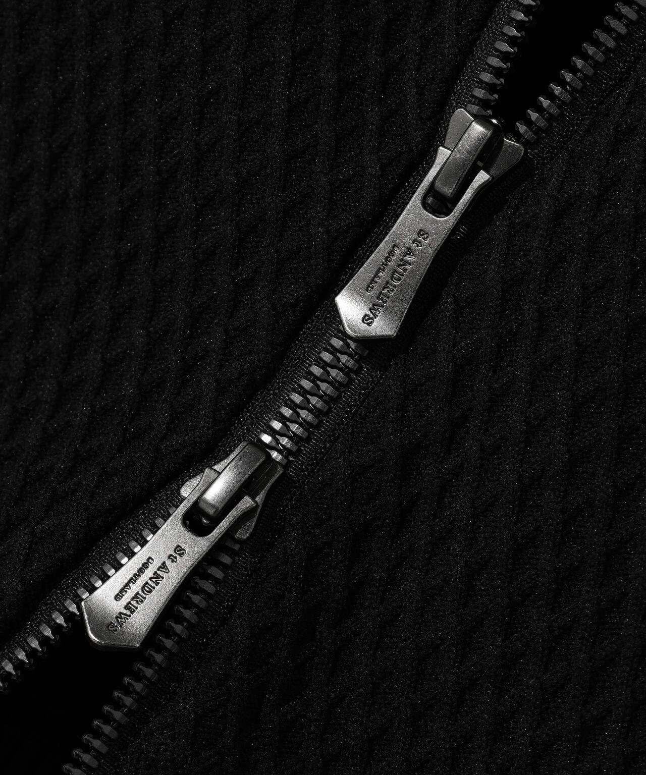 ジップアップニットベスト (MENS)