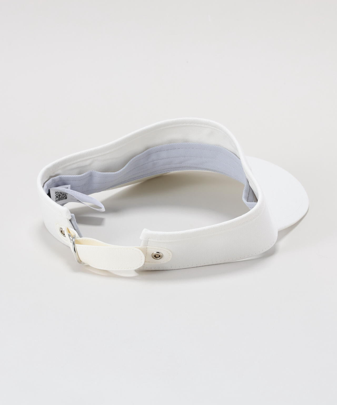ロゴエンボスバイザー (UNISEX)