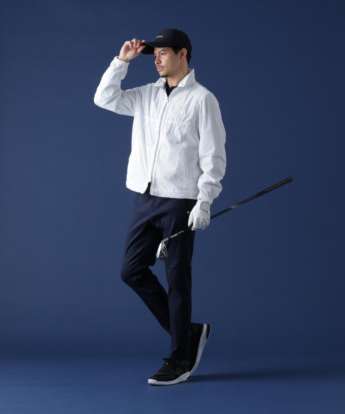 185cm C: 97 W:79 H:95 着用サイズ:L