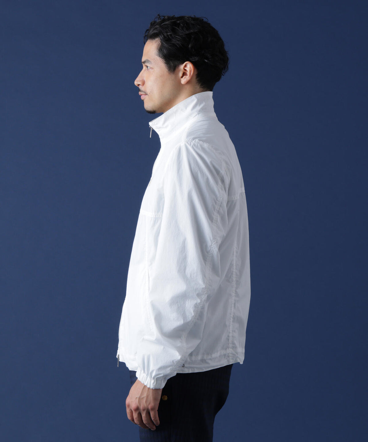 185cm C: 97 W:79 H:95 着用サイズ:L