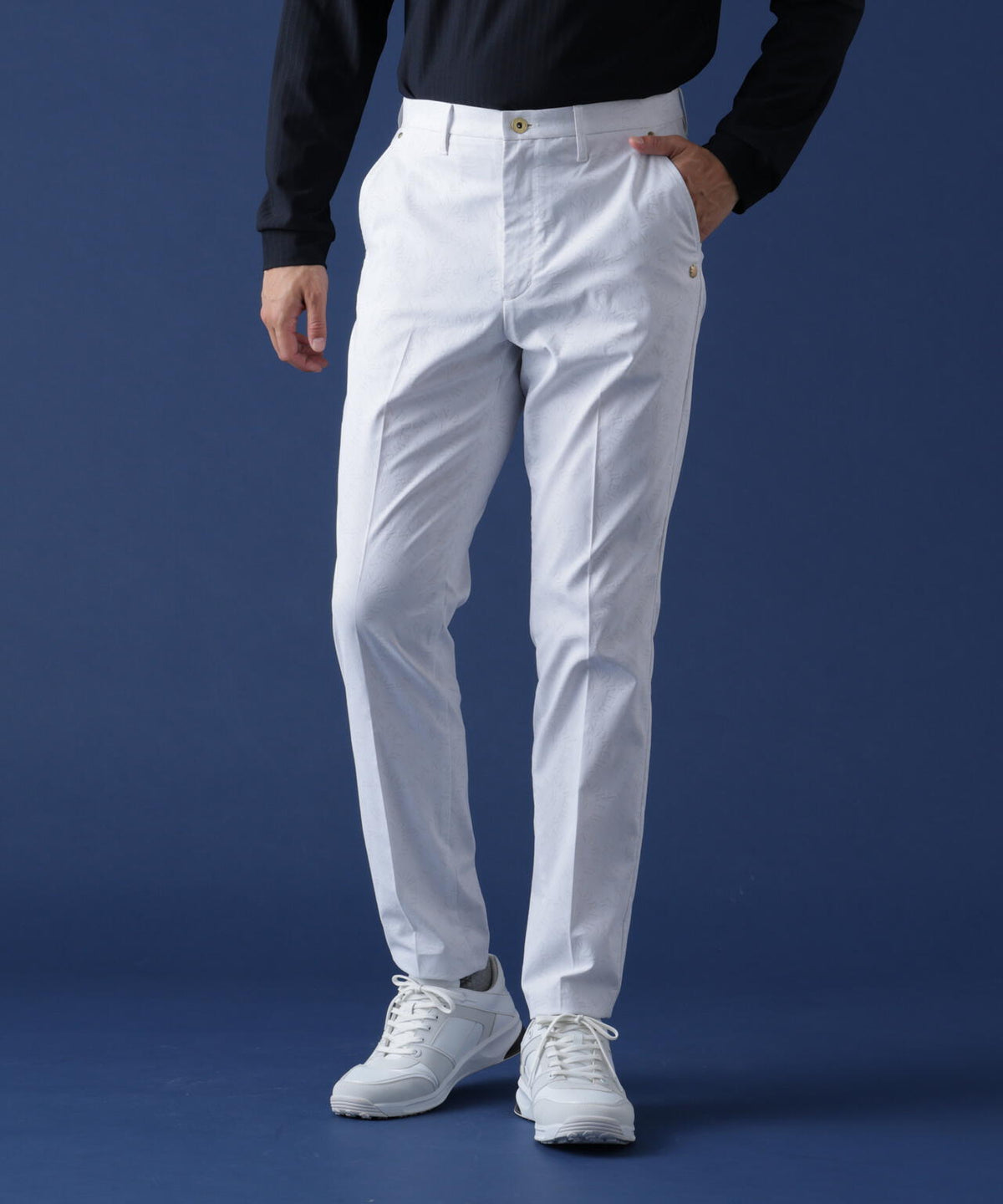 185cm C: 97 W:79 H:95 着用サイズ:L