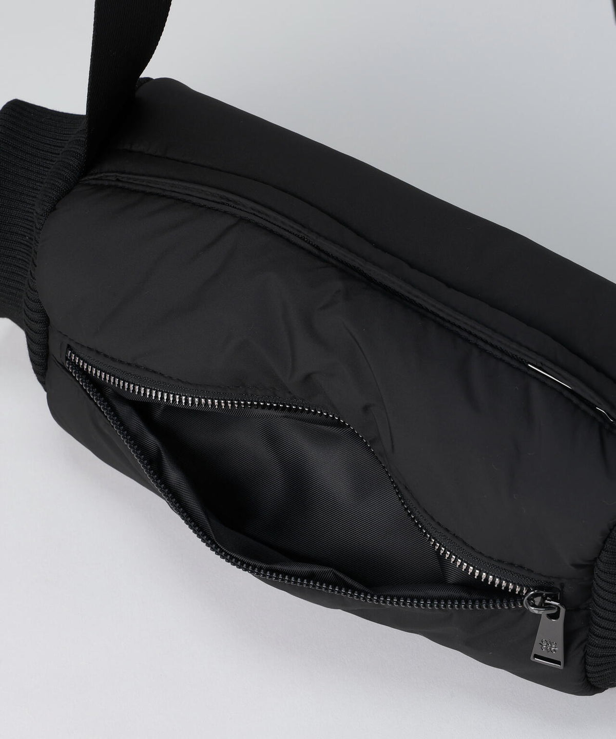 ポリエステルタフタウエストポーチ型ハンドウォーマー (UNISEX)