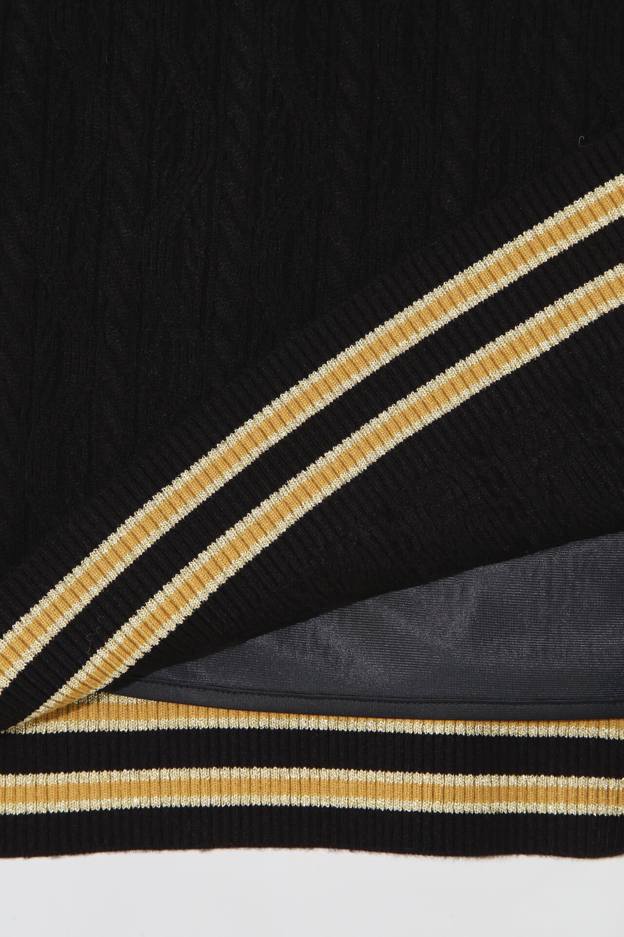 735f1a32-d6d4-51e6-b3a2-0066a2190fff_Image