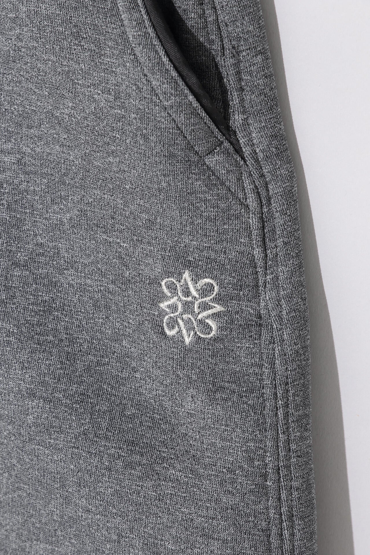 5ef80160-3471-5e68-9004-eeb3caab6f4c_Image