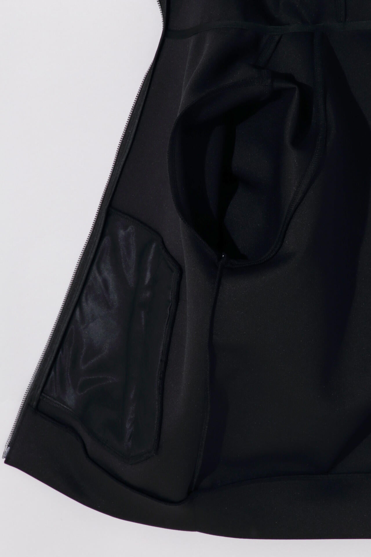 d6b72c5f-17c8-546a-b2db-4d89d7af7a08_Image