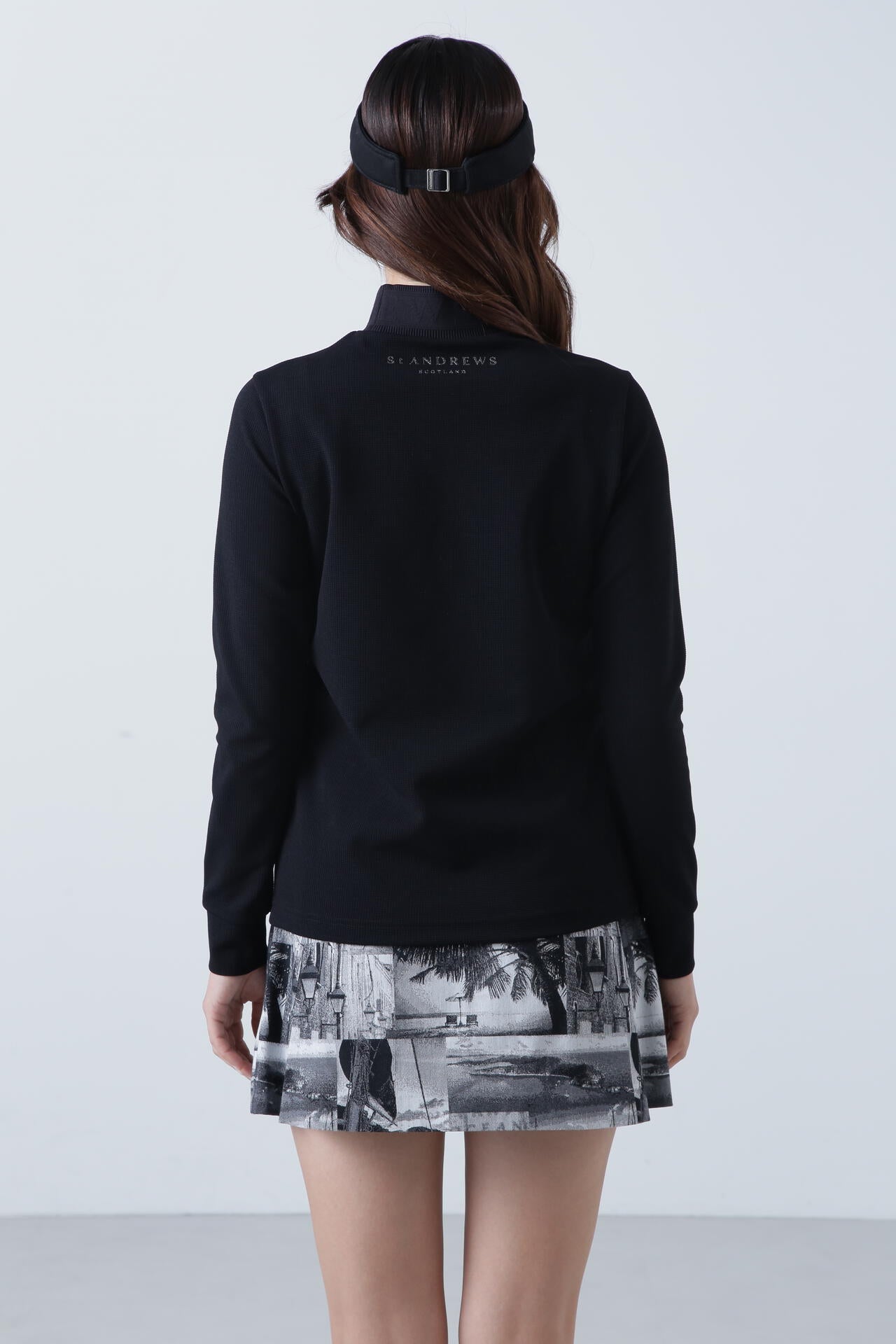ブロックリバー長袖ハイネック (WOMENS)